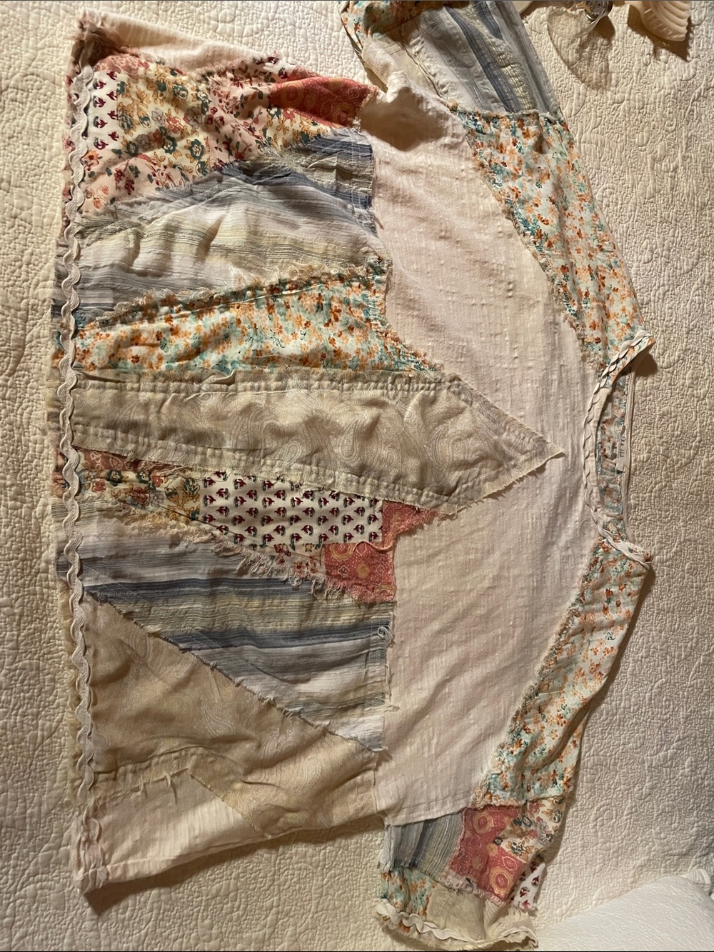 Oli & Hali Cream Patchwork Boho Top Very Oversized 28” chest - Picture 8 of 8